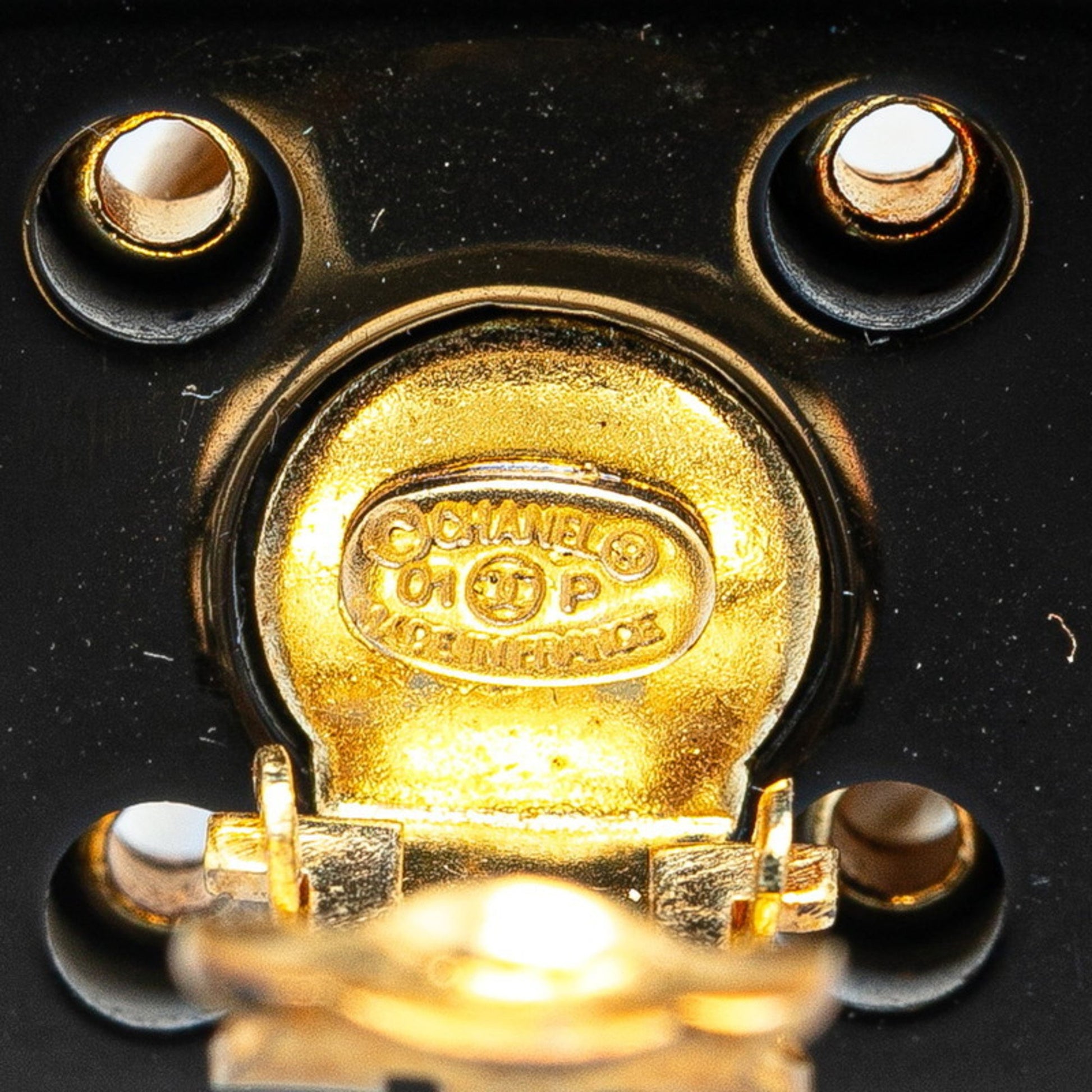 229441741.jpg