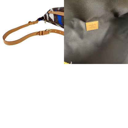 229446085.jpg