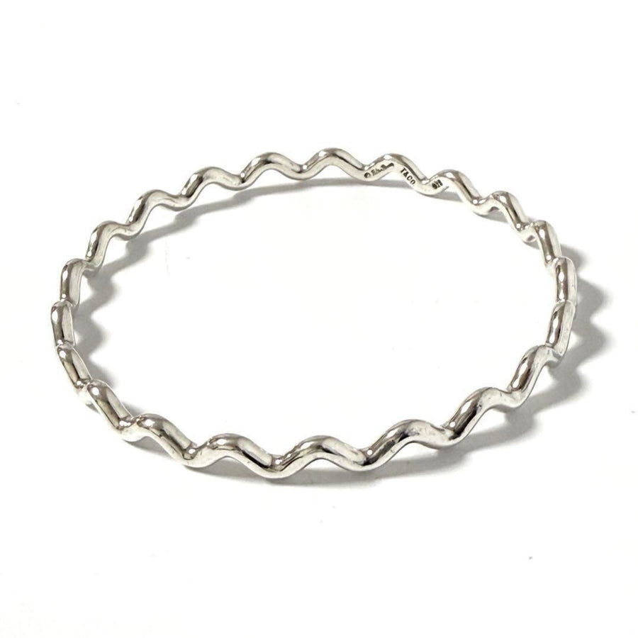 Tiffany & Co. Wave Bangle Silver Design