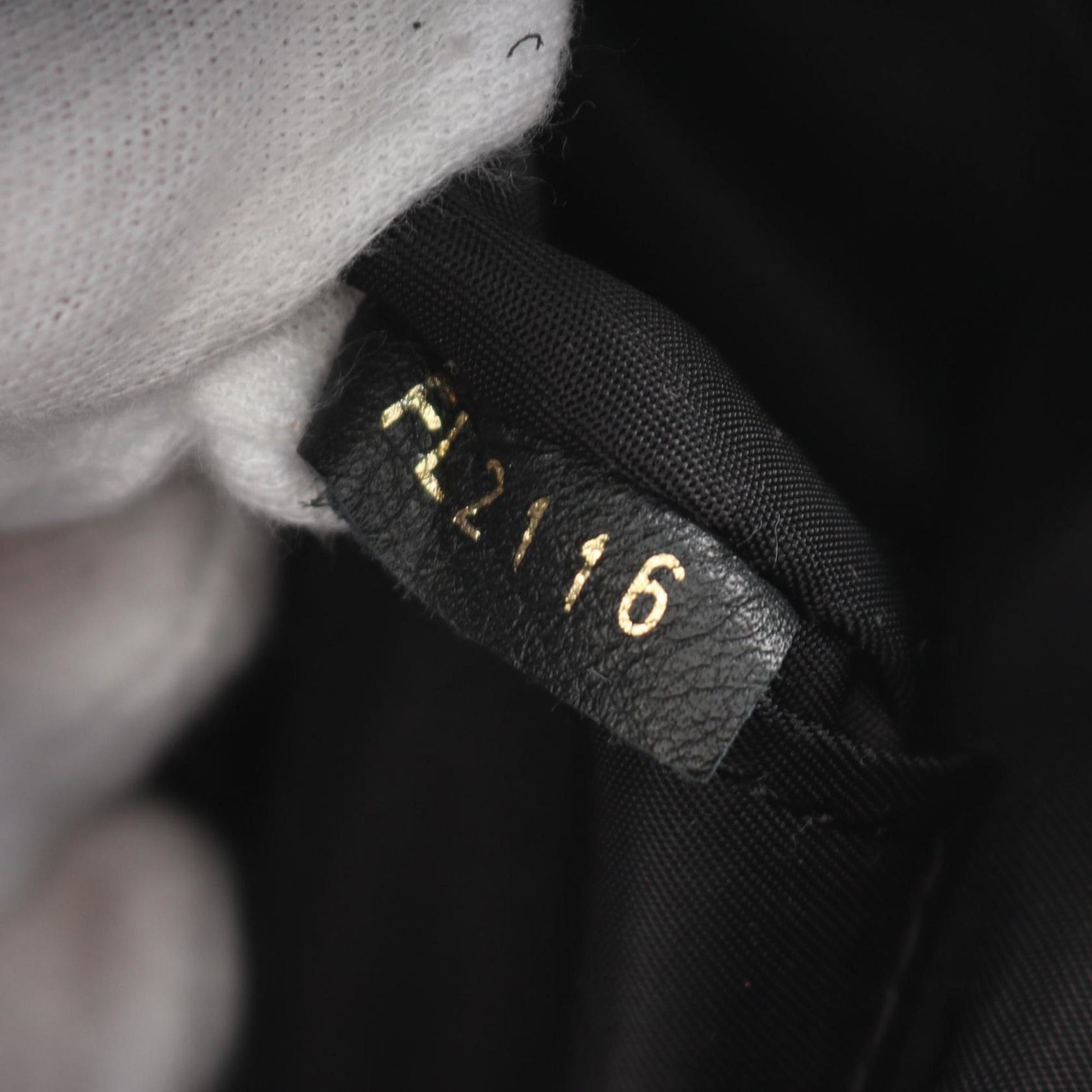 229456657.jpg