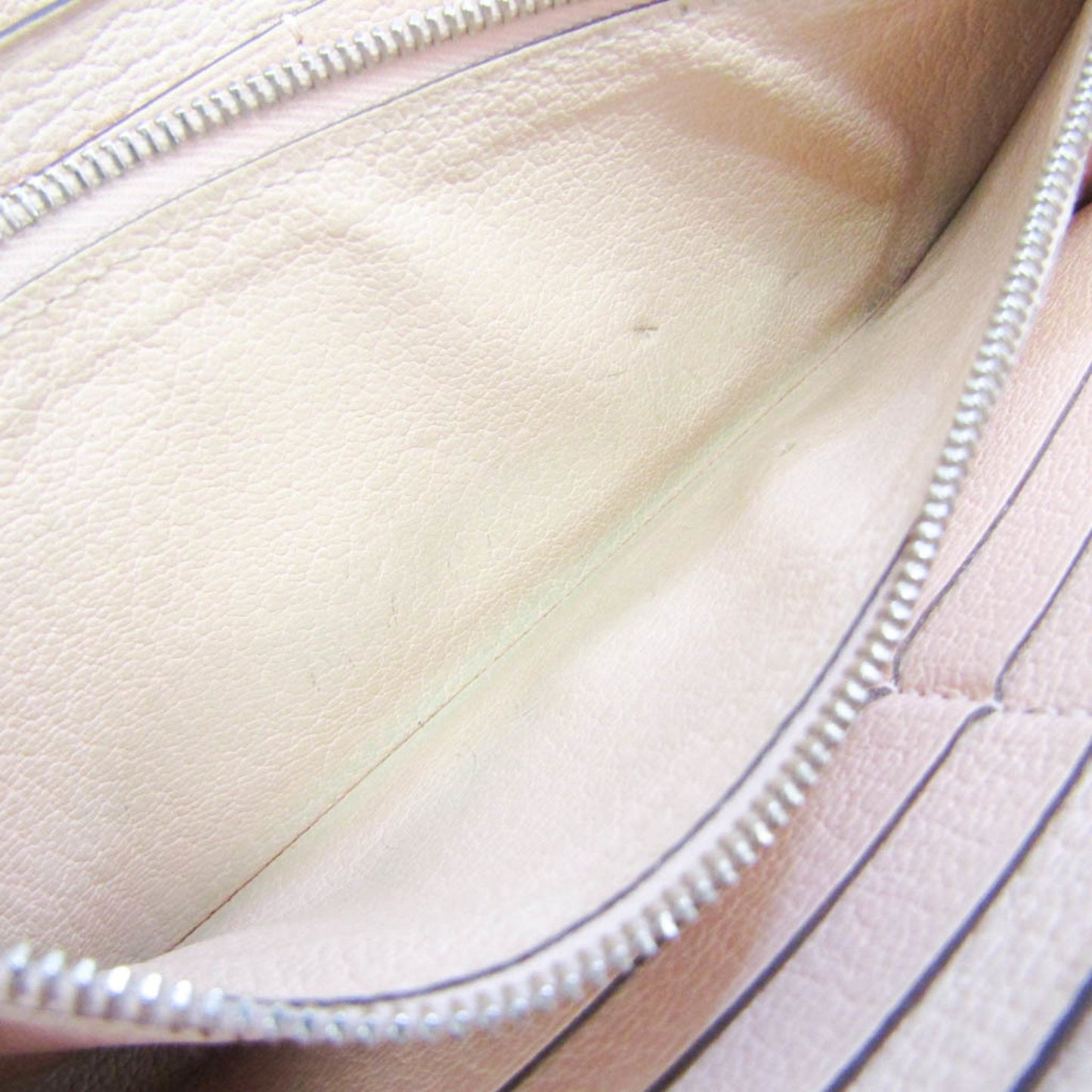 Hermès Pink Leather Azap