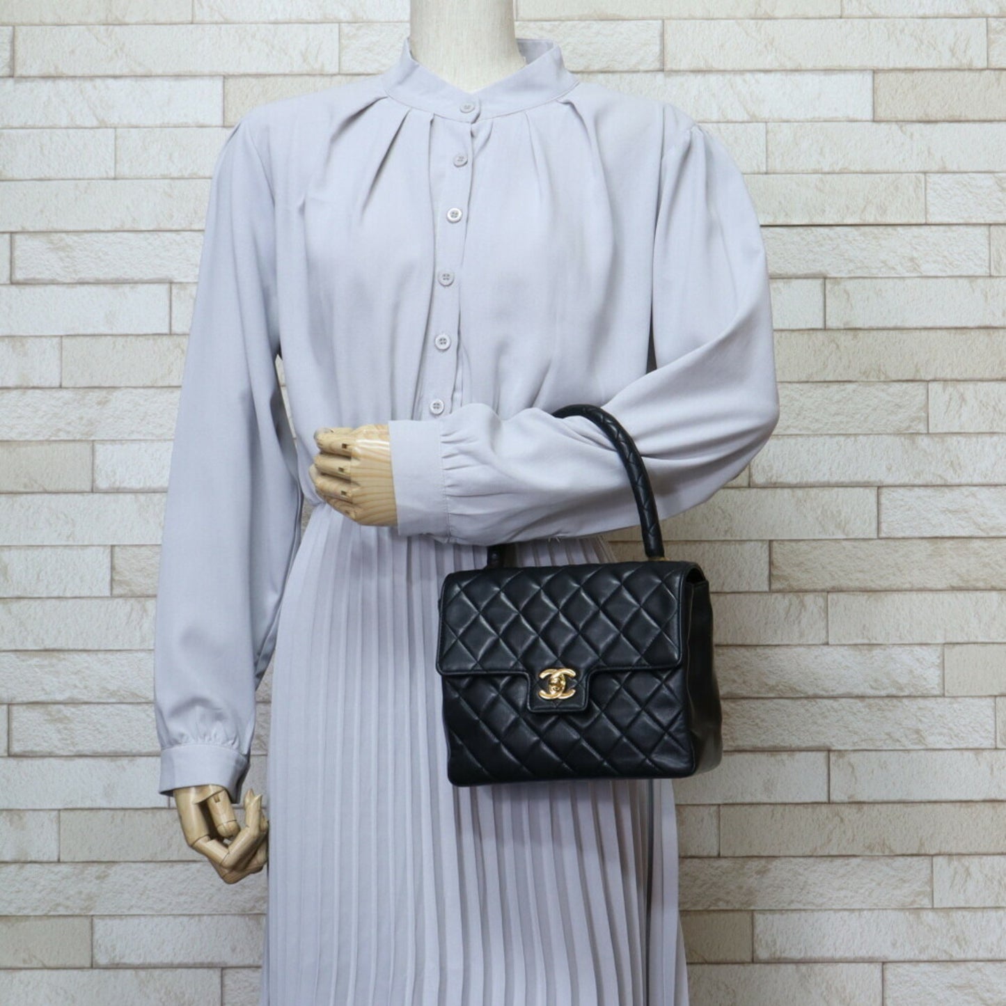 Chanel Black Leather Matelassé