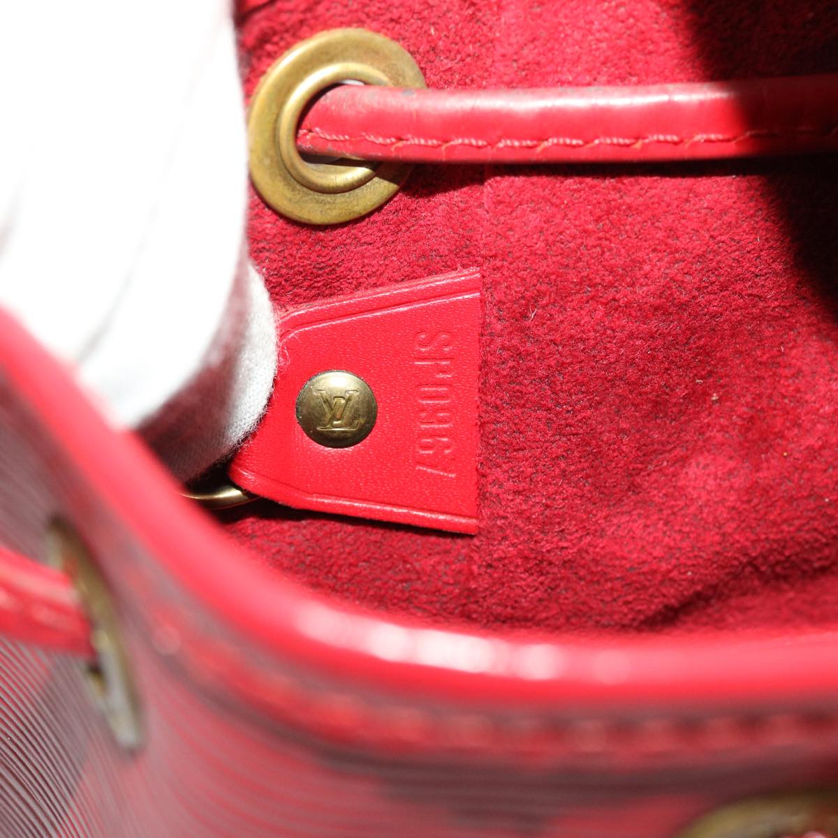 Louis Vuitton Red Leather Montsouris