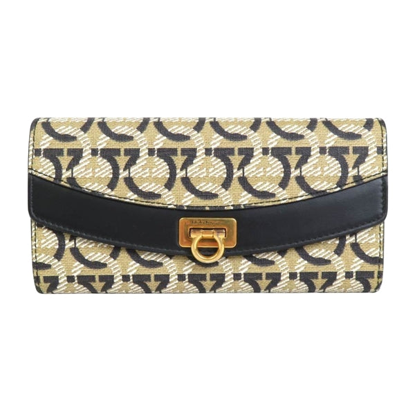 Gucci Black Leather Guccissima