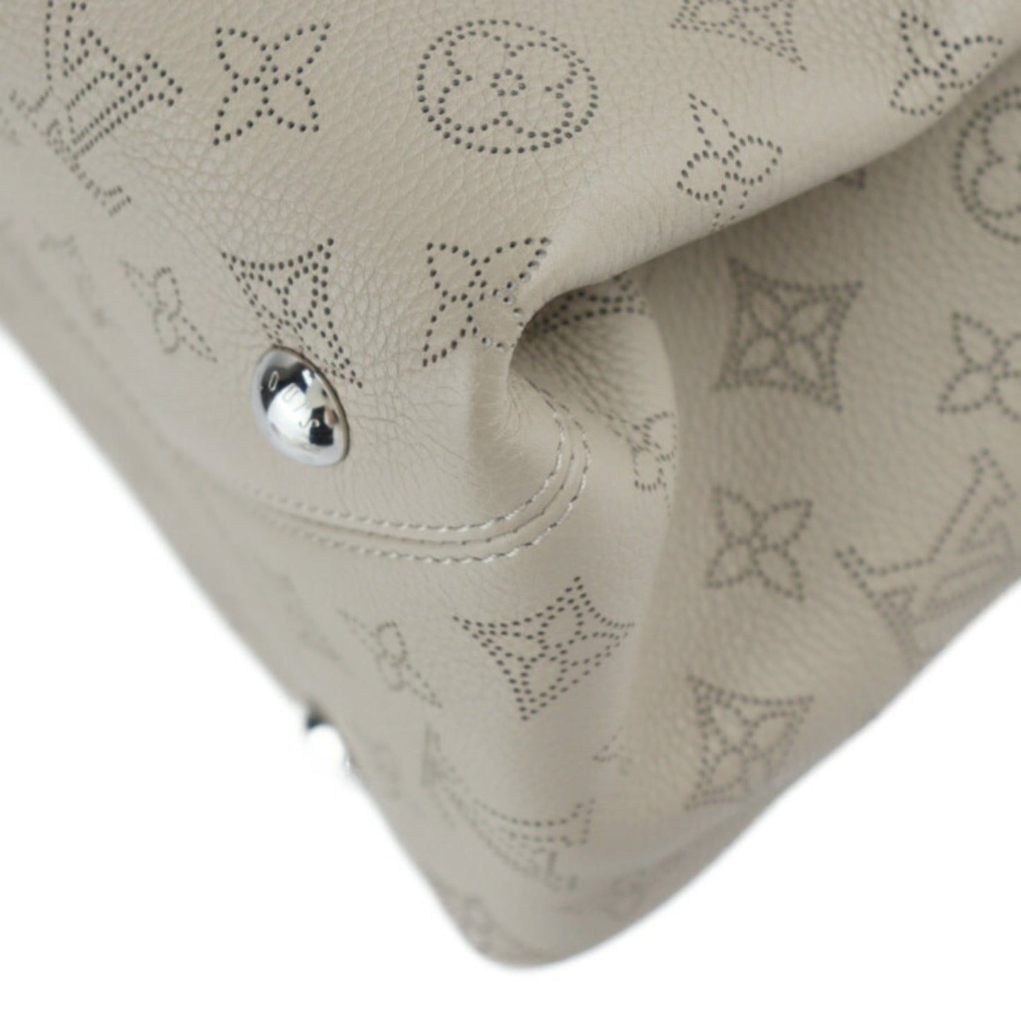 Louis Vuitton Gray Leather Mahina