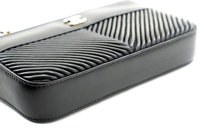 Chanel Black Leather V-stich