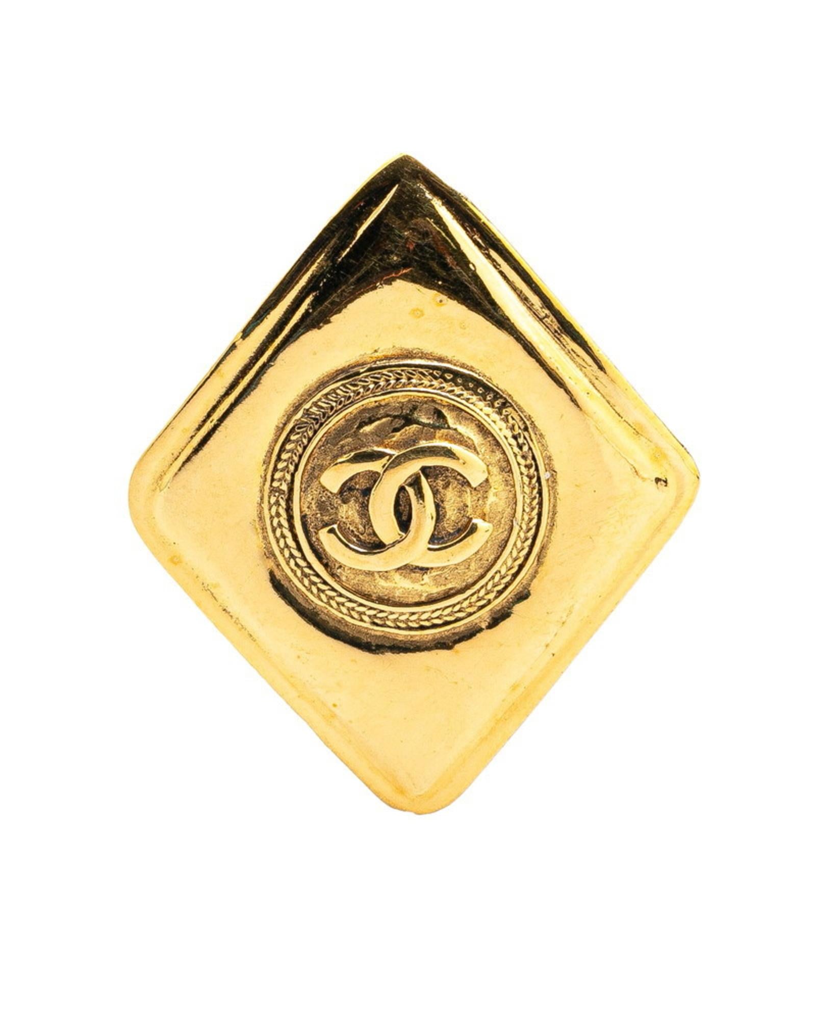 257328530.jpg