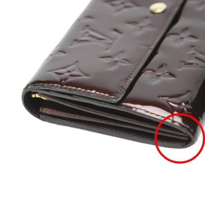 Louis Vuitton Red Patent Leather Portefeuille Sarah
