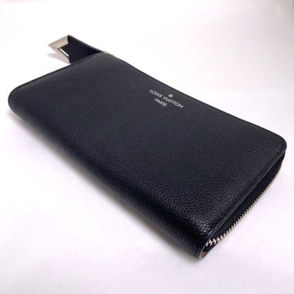 Louis Vuitton Black Leather Comete