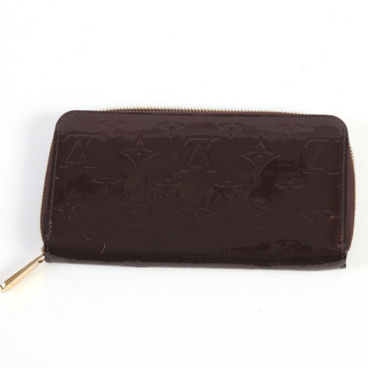 Louis Vuitton Red Patent Leather Zippy