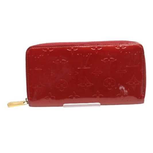 Louis Vuitton Red Patent Leather Zippy