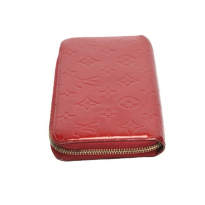 Louis Vuitton Red Patent Leather Zippy