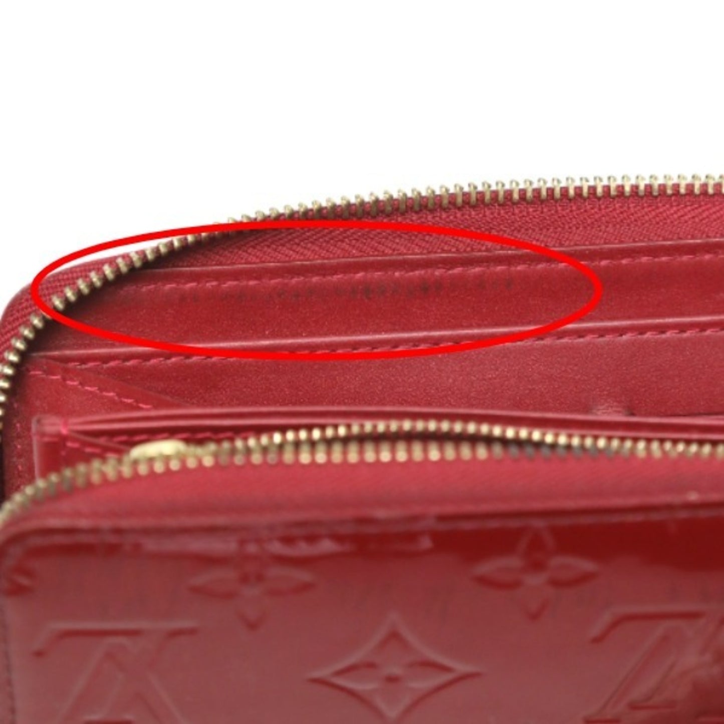 Louis Vuitton Red Patent Leather Zippy
