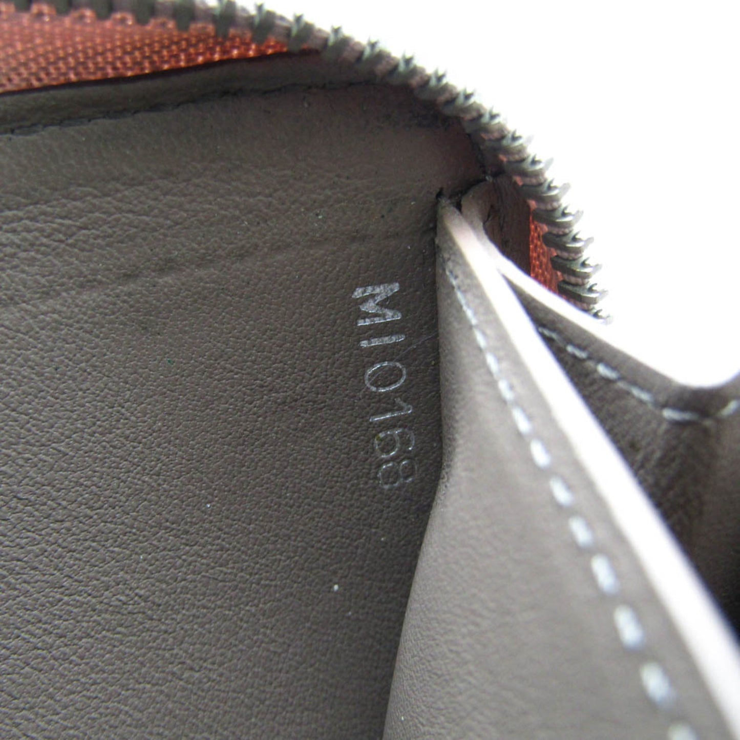 Louis Vuitton Pink Leather Comete