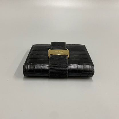 Salvatore Ferragamo Black Leather Vara