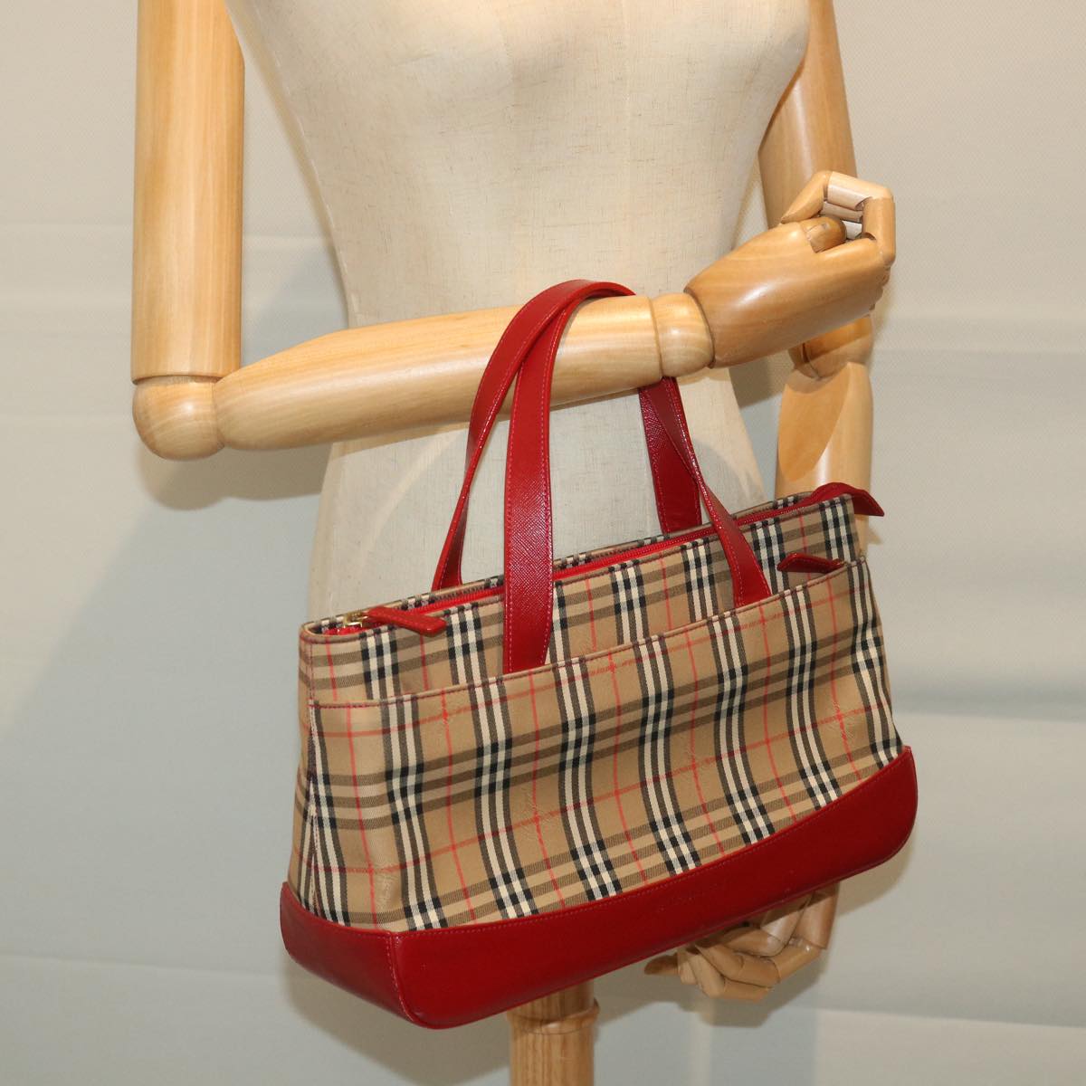 Burberry Brown Canvas -