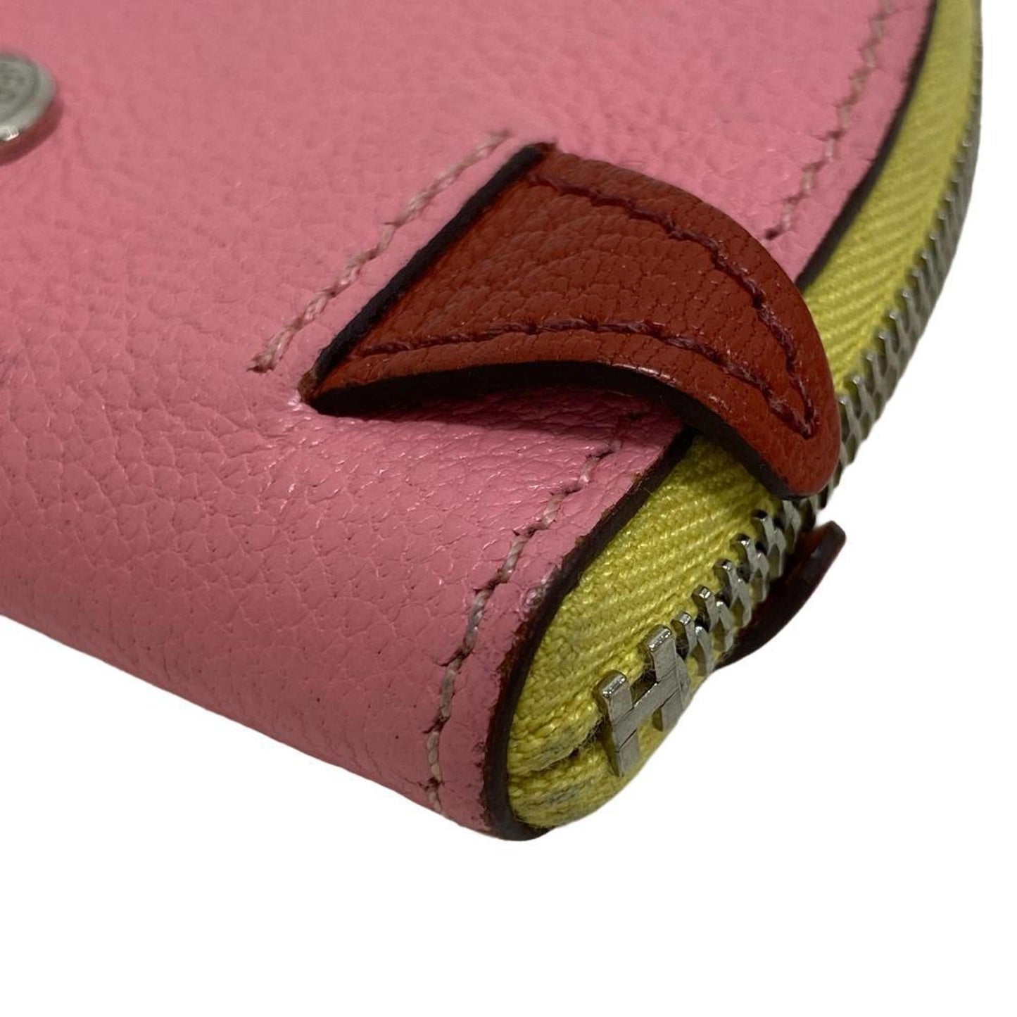 Hermès Pink Leather Paddock