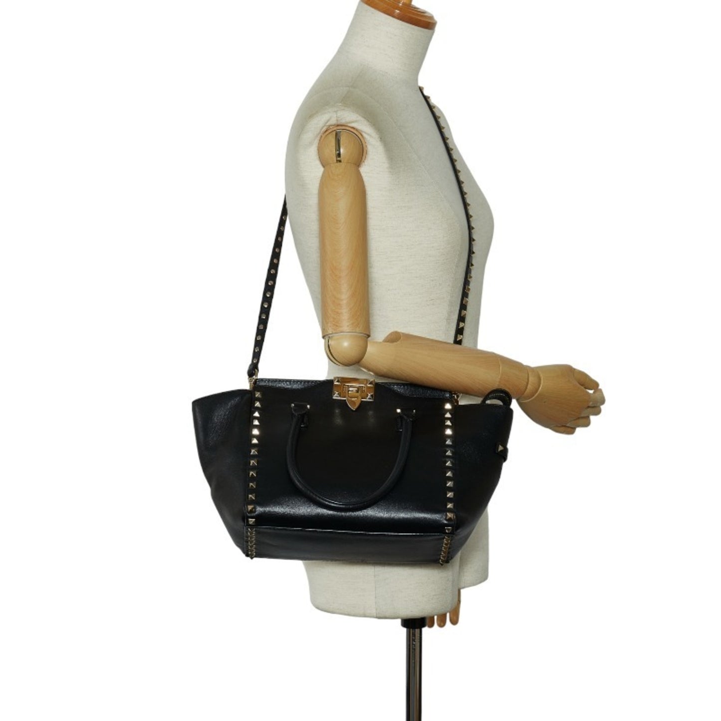 Valentino Garavani Black Leather Rockstud