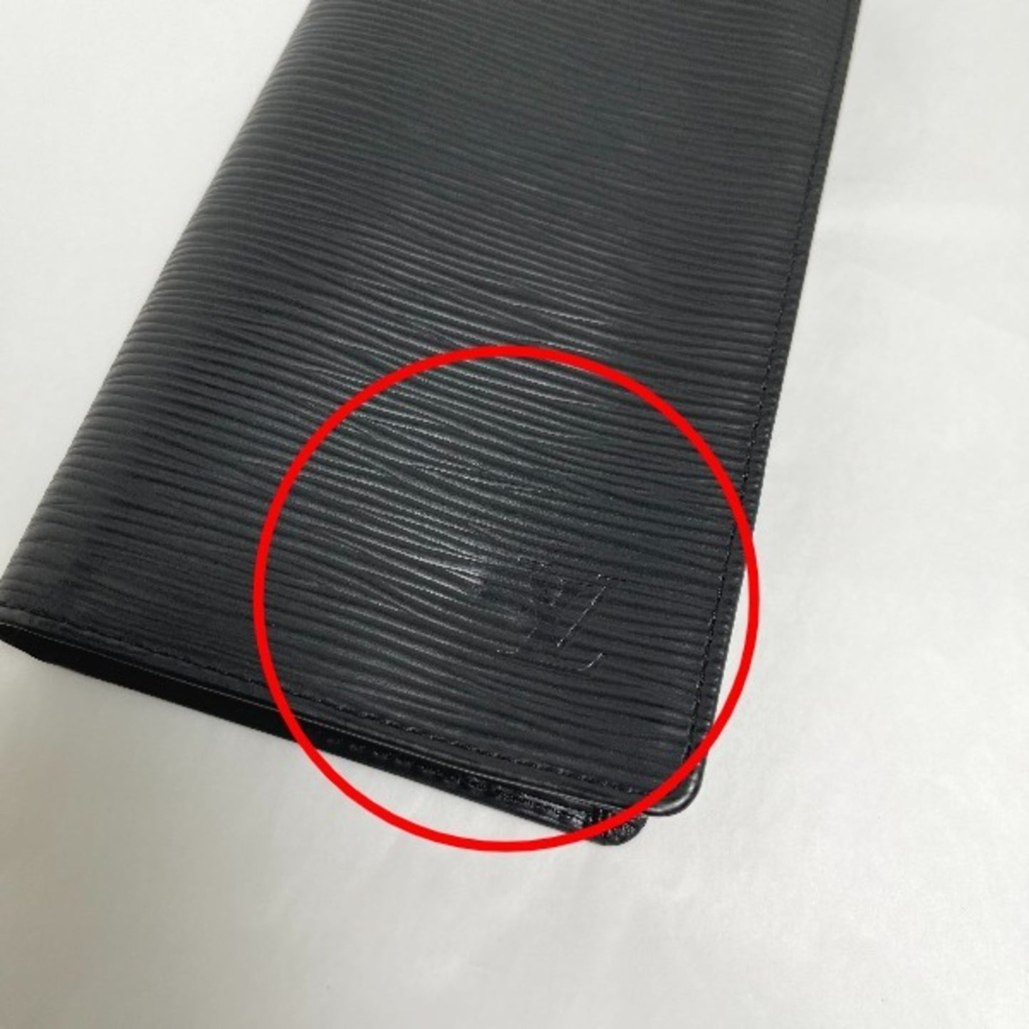 Louis Vuitton Black Leather Brazza