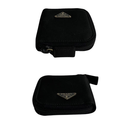 Salvatore Ferragamo Black Leather Gancini