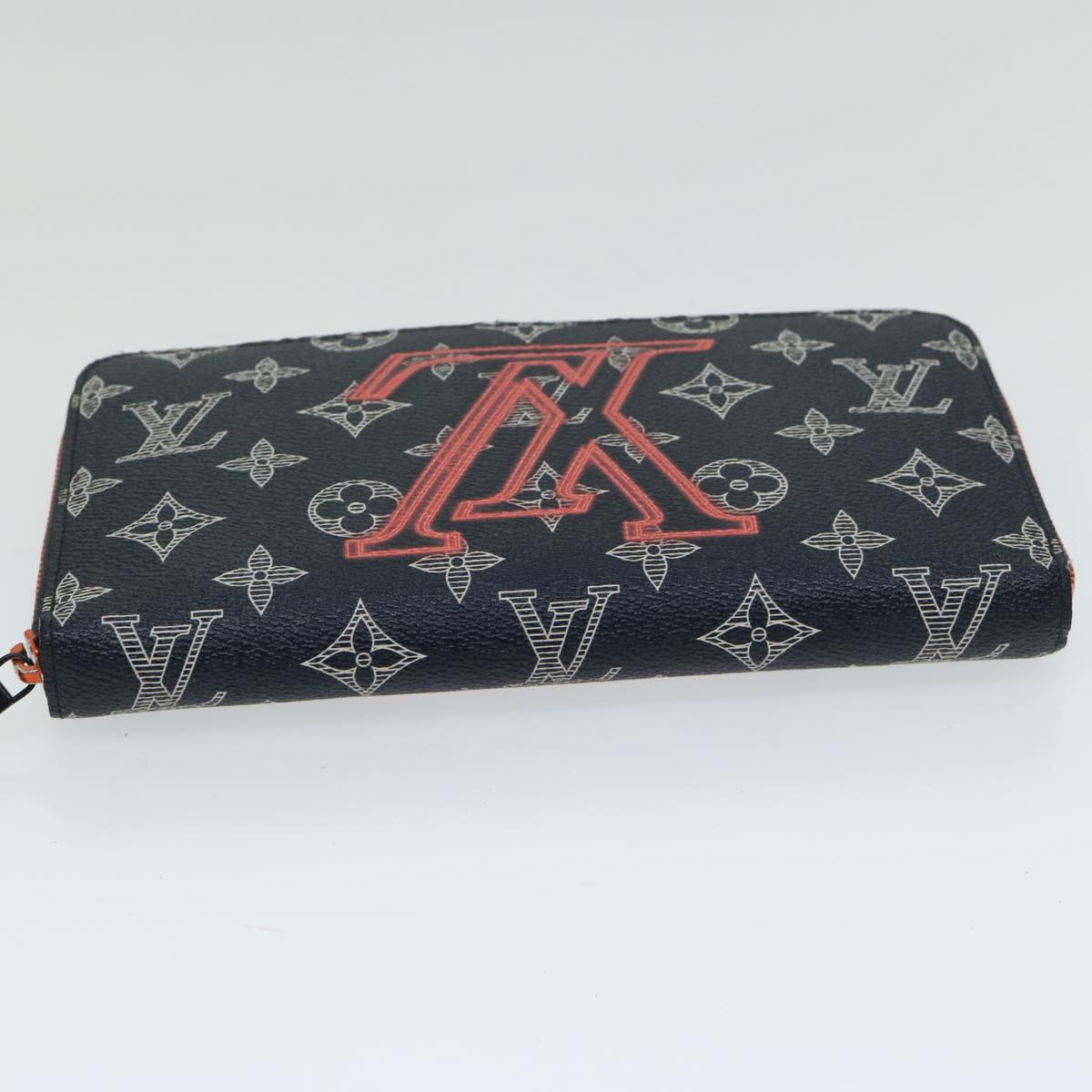 Louis Vuitton Black Canvas Zippy Organizer