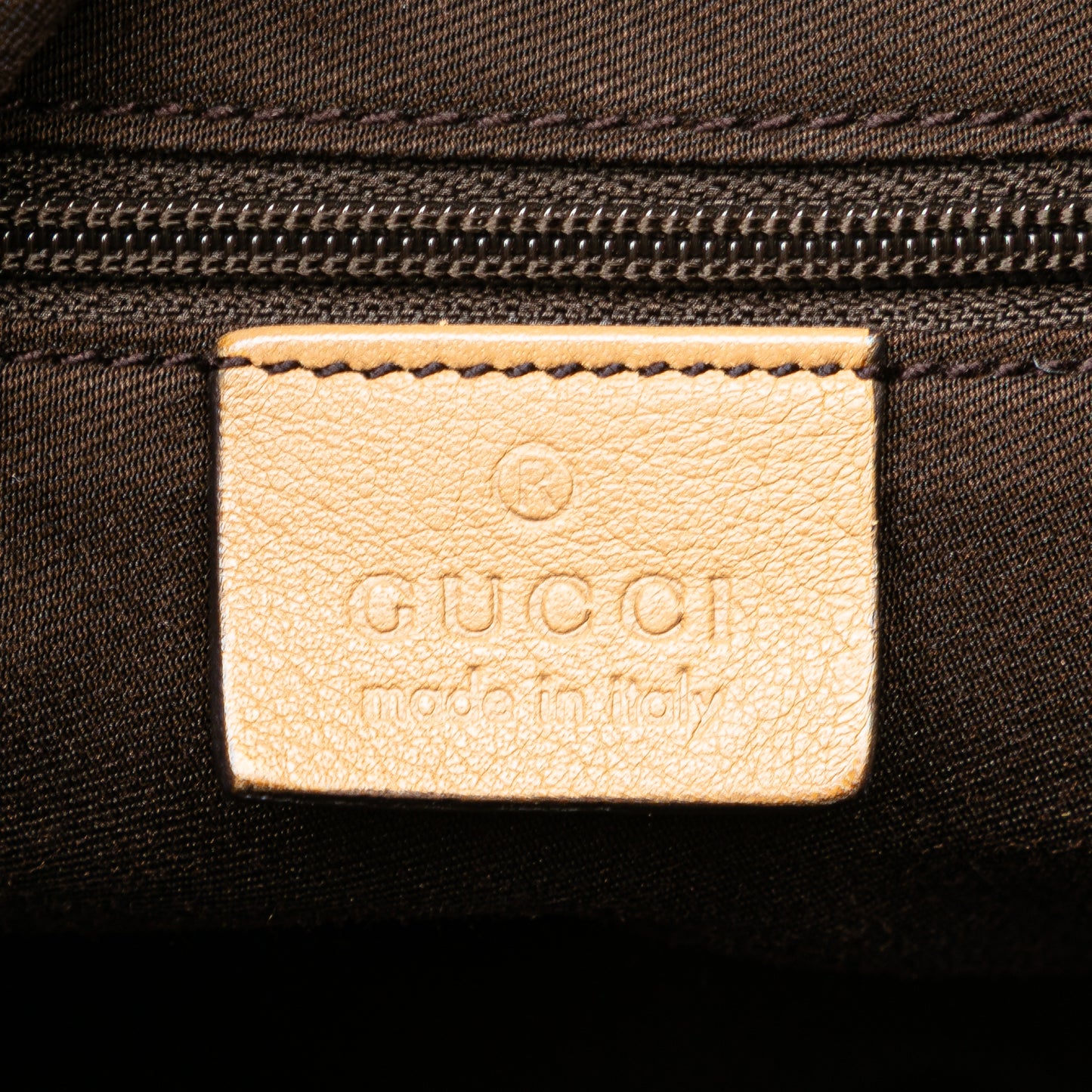 Gucci Gg Canvas Abbey D Ring Crossbody