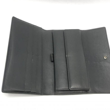 Louis Vuitton Gray Leather Trésor