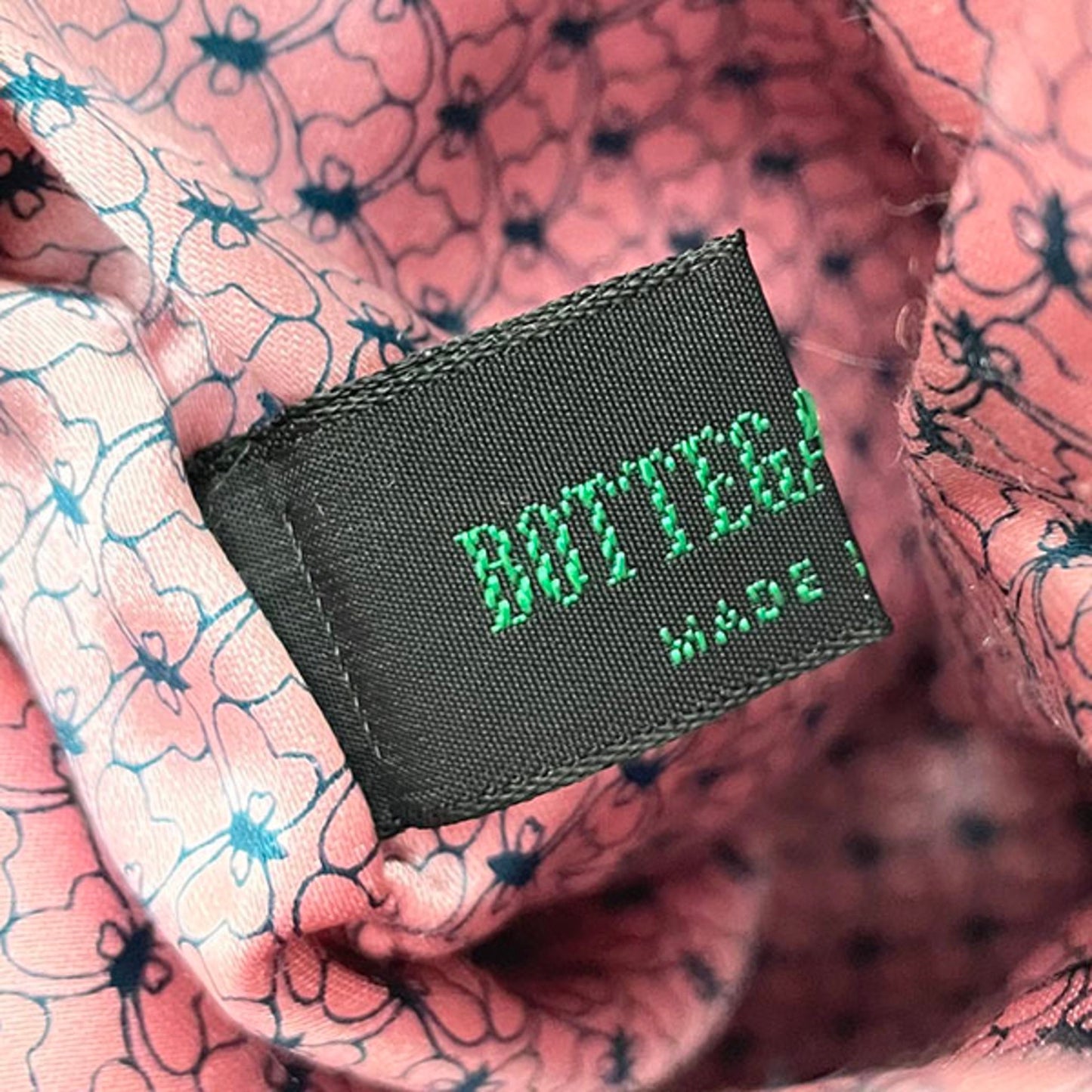 Bottega Veneta Blue Velvet The Pouch