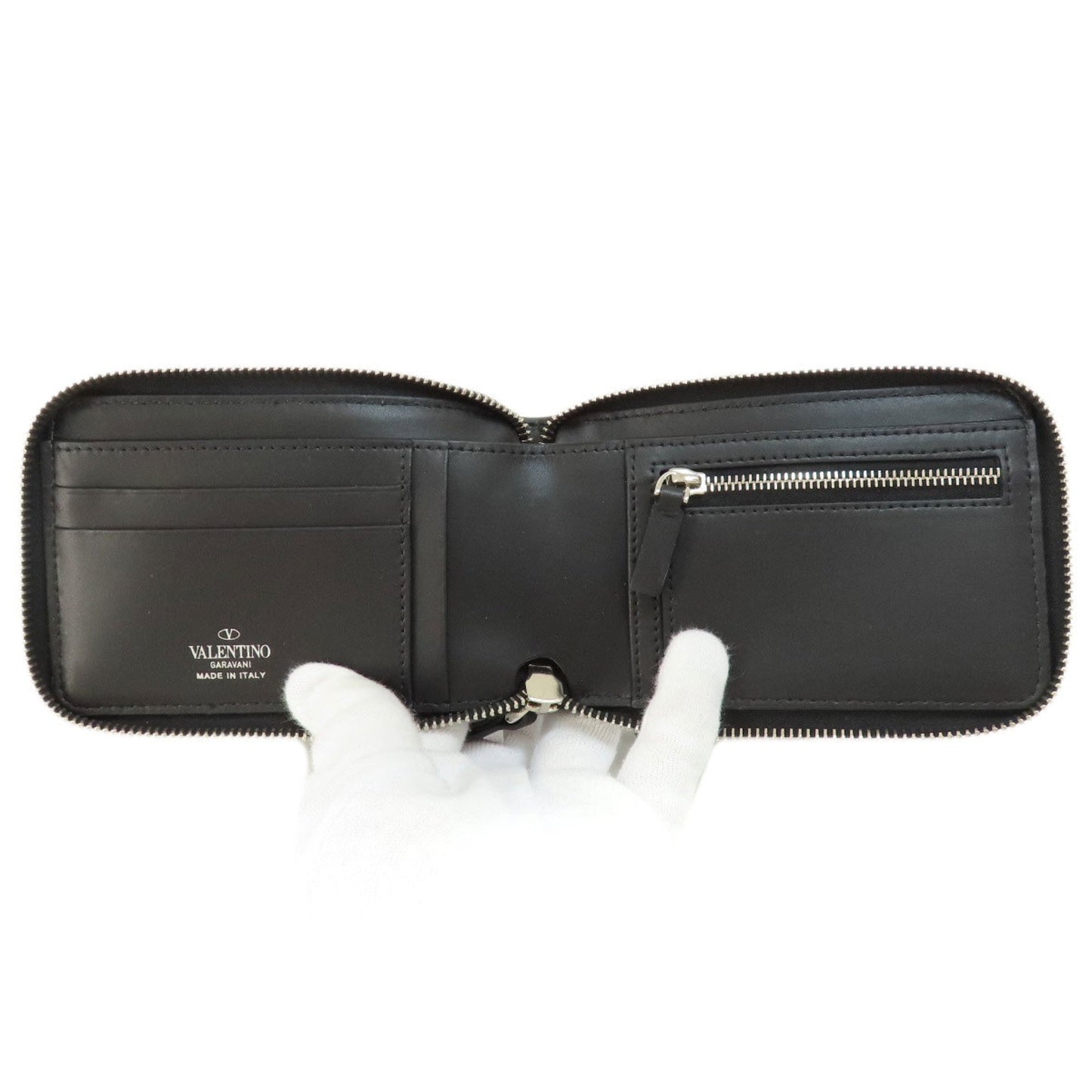 Valentino Garavani Black Leather Vltn