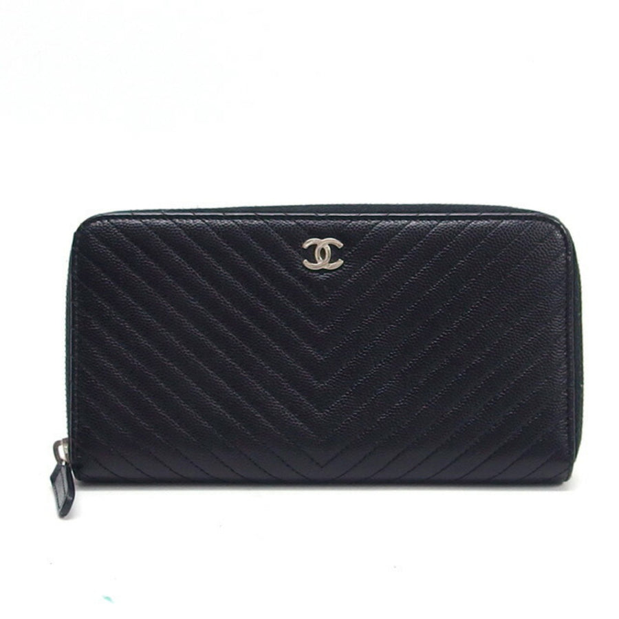 Chanel Black Leather V-stich