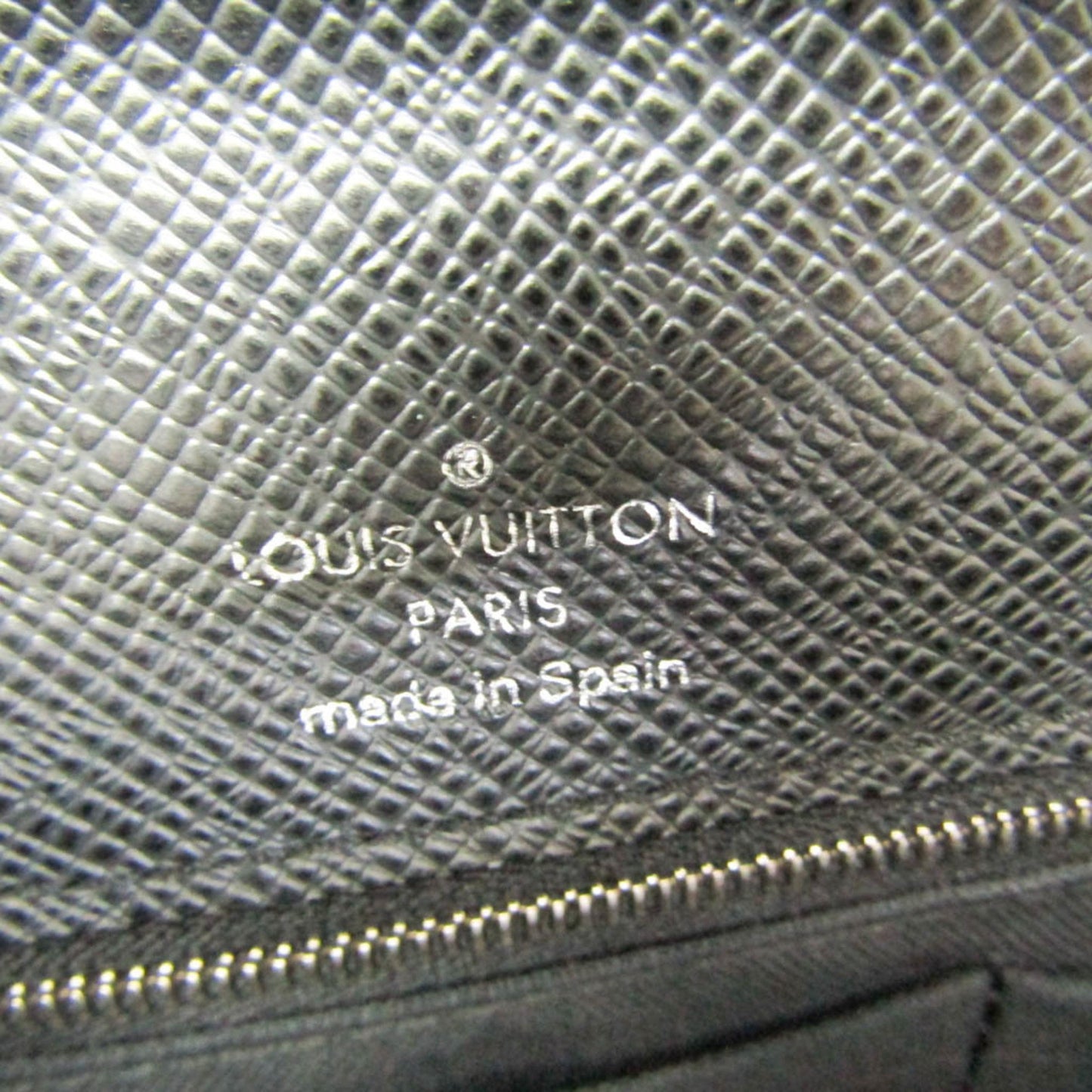 Louis Vuitton Black Leather Veraiya