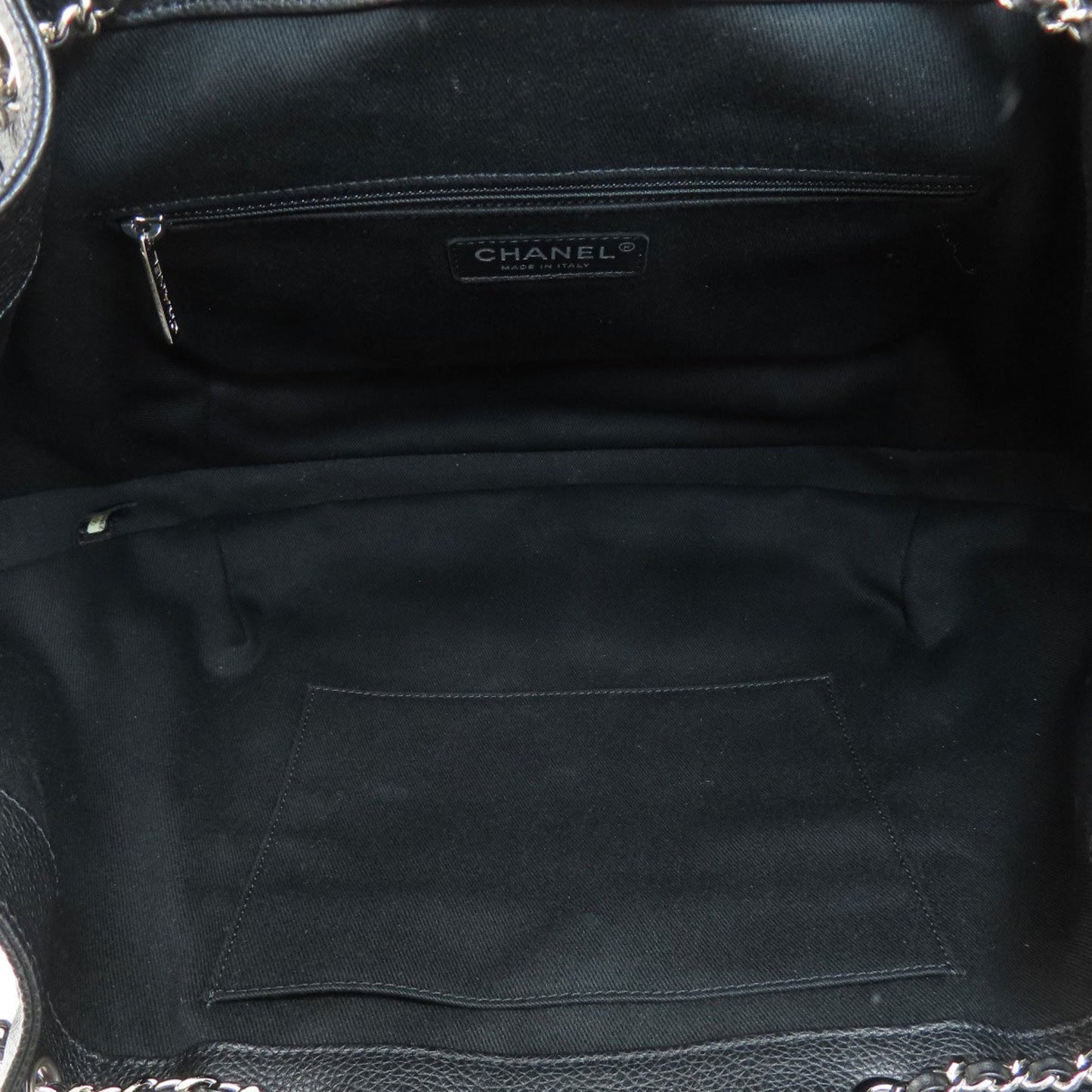 Chanel Black Leather Logo Cc