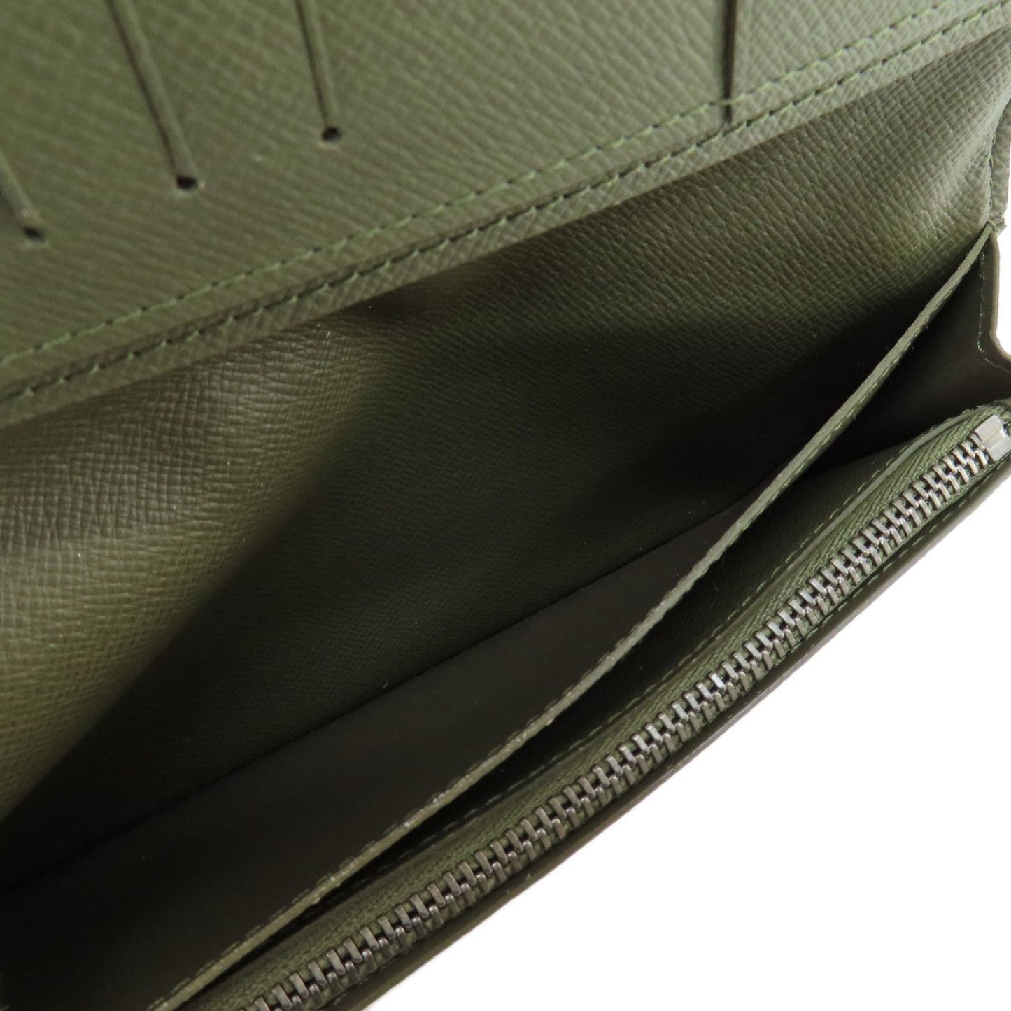 Louis Vuitton Black Canvas Portefeuille Brazza