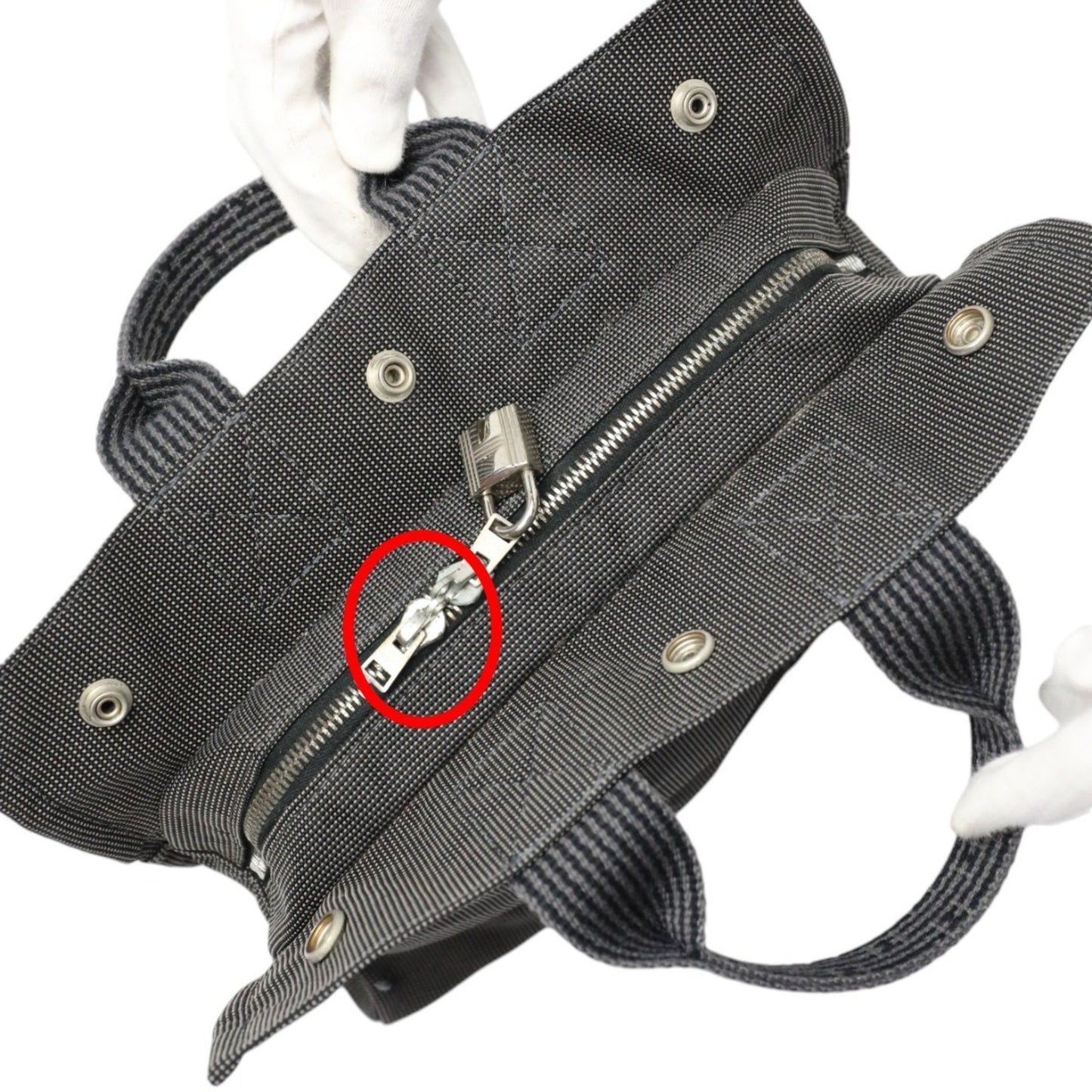 Hermès Gray Canvas Herline