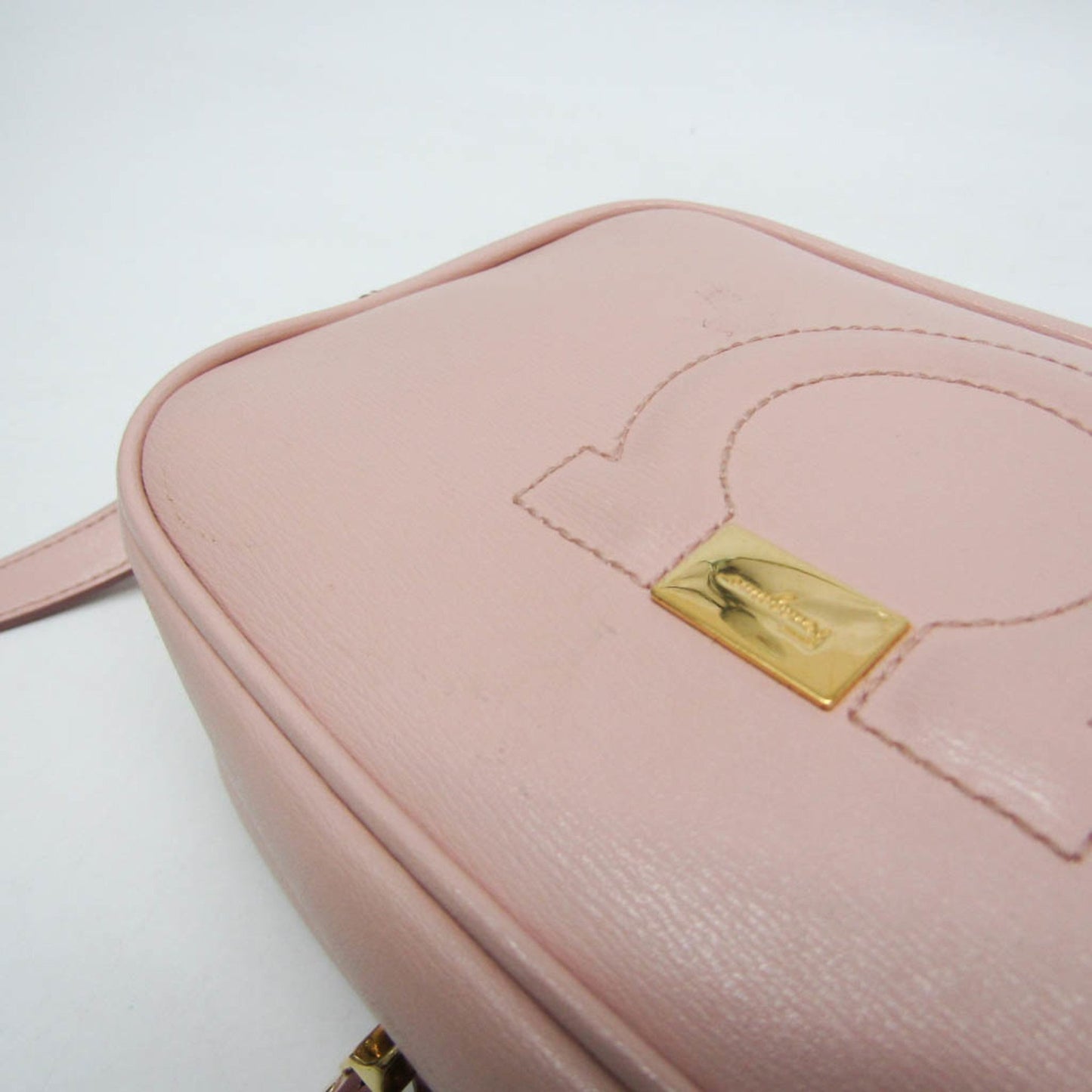 Salvatore Ferragamo Pink Leather Gancini