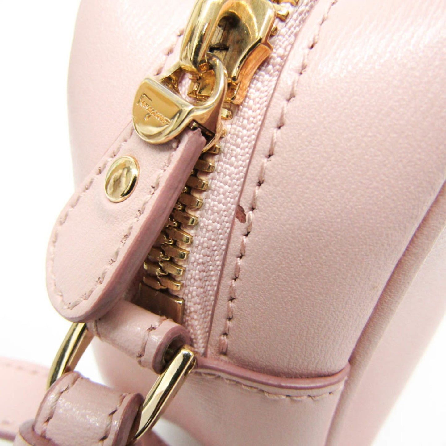 Salvatore Ferragamo Pink Leather Gancini