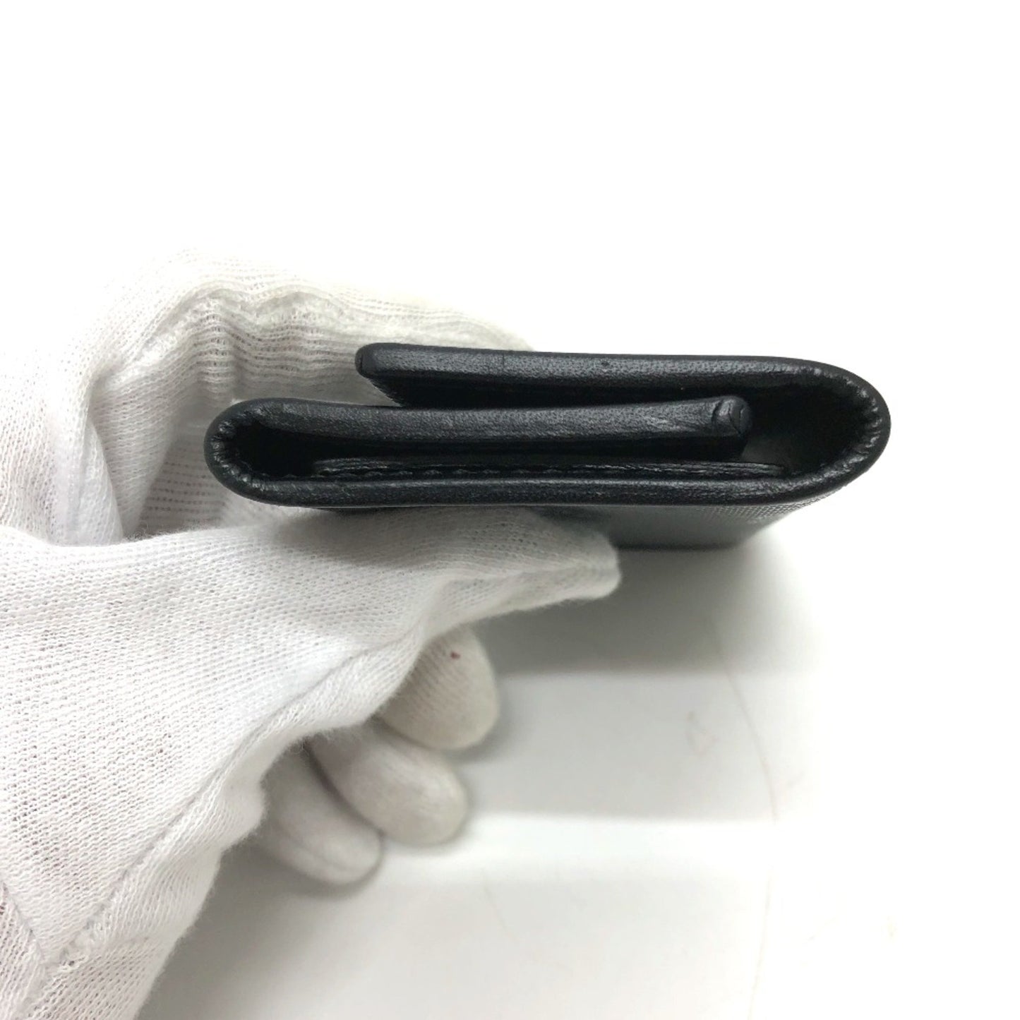 Gucci Black Leather Gg Pattern