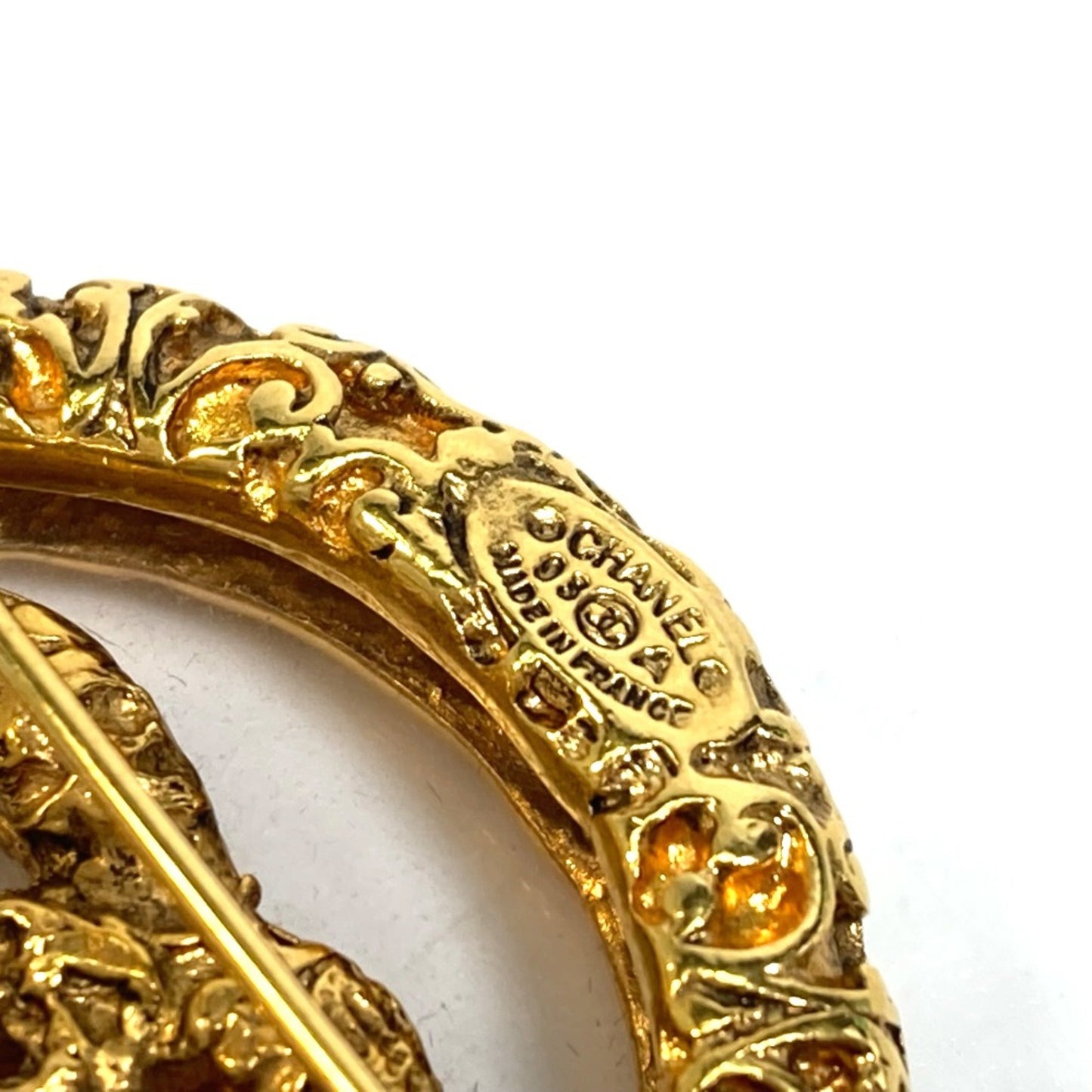 Chanel Gold Gold Plated Logo Cc