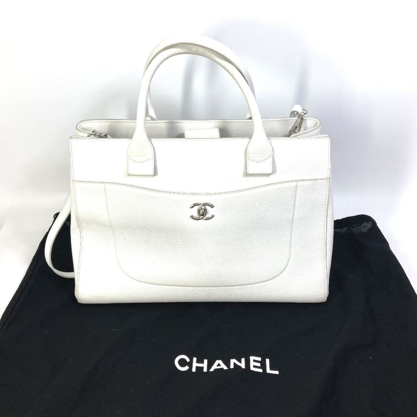 Chanel White Leather Cabas