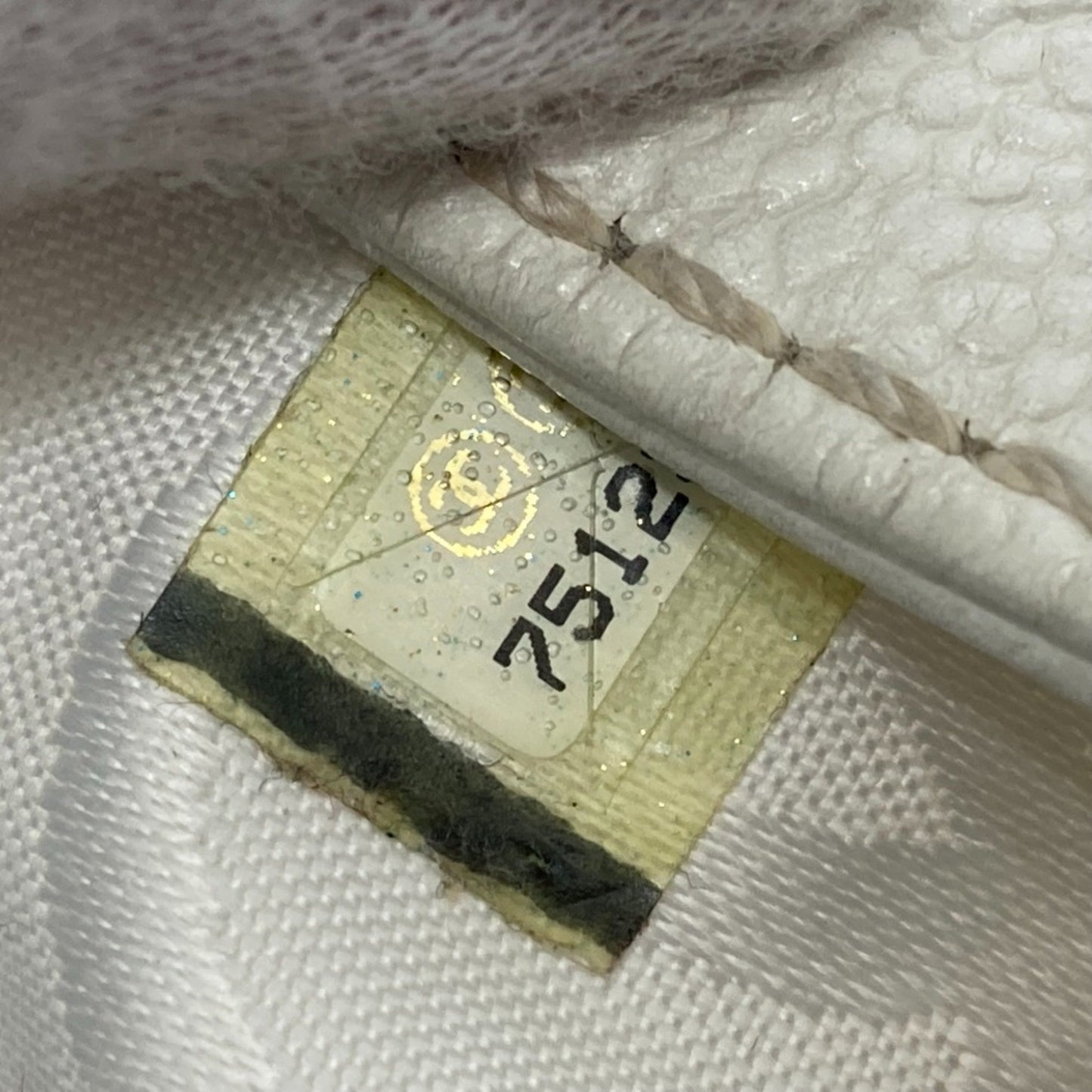 Chanel White Leather Logo Cc