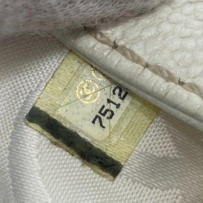 Chanel White Leather Logo Cc