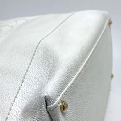 Chanel White Leather Logo Cc