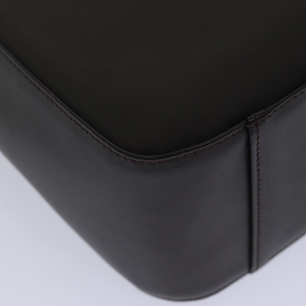 Burberry Black Synthetic Handbag