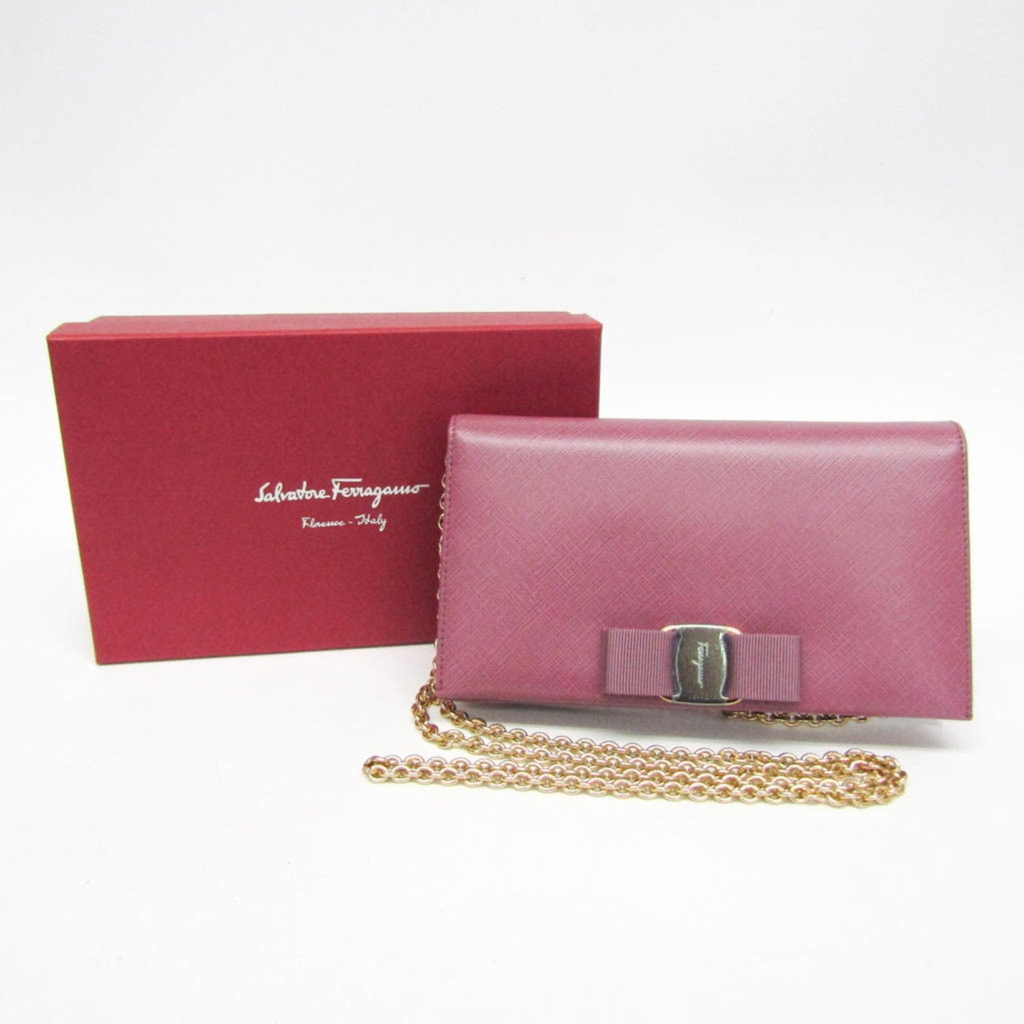 Salvatore Ferragamo Pink Leather Vara