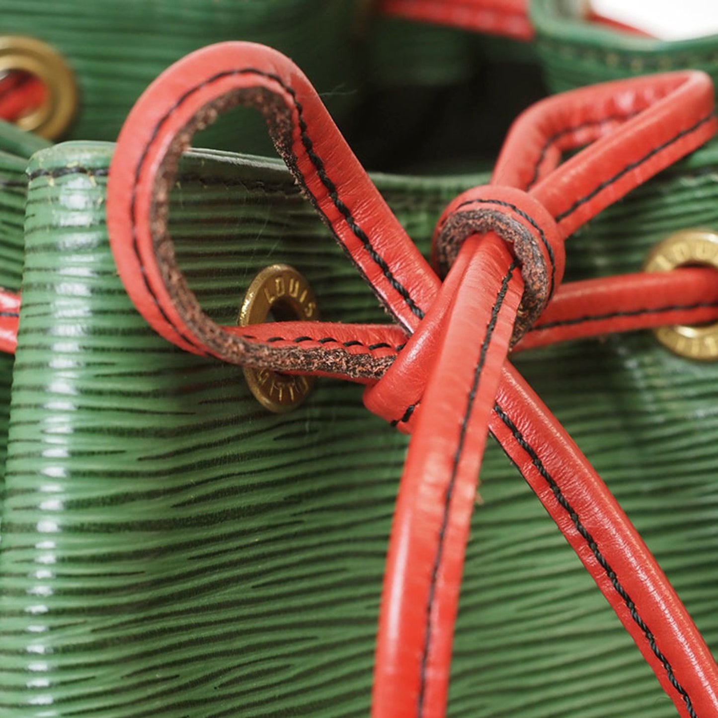 Louis Vuitton Green Leather Petit Noé