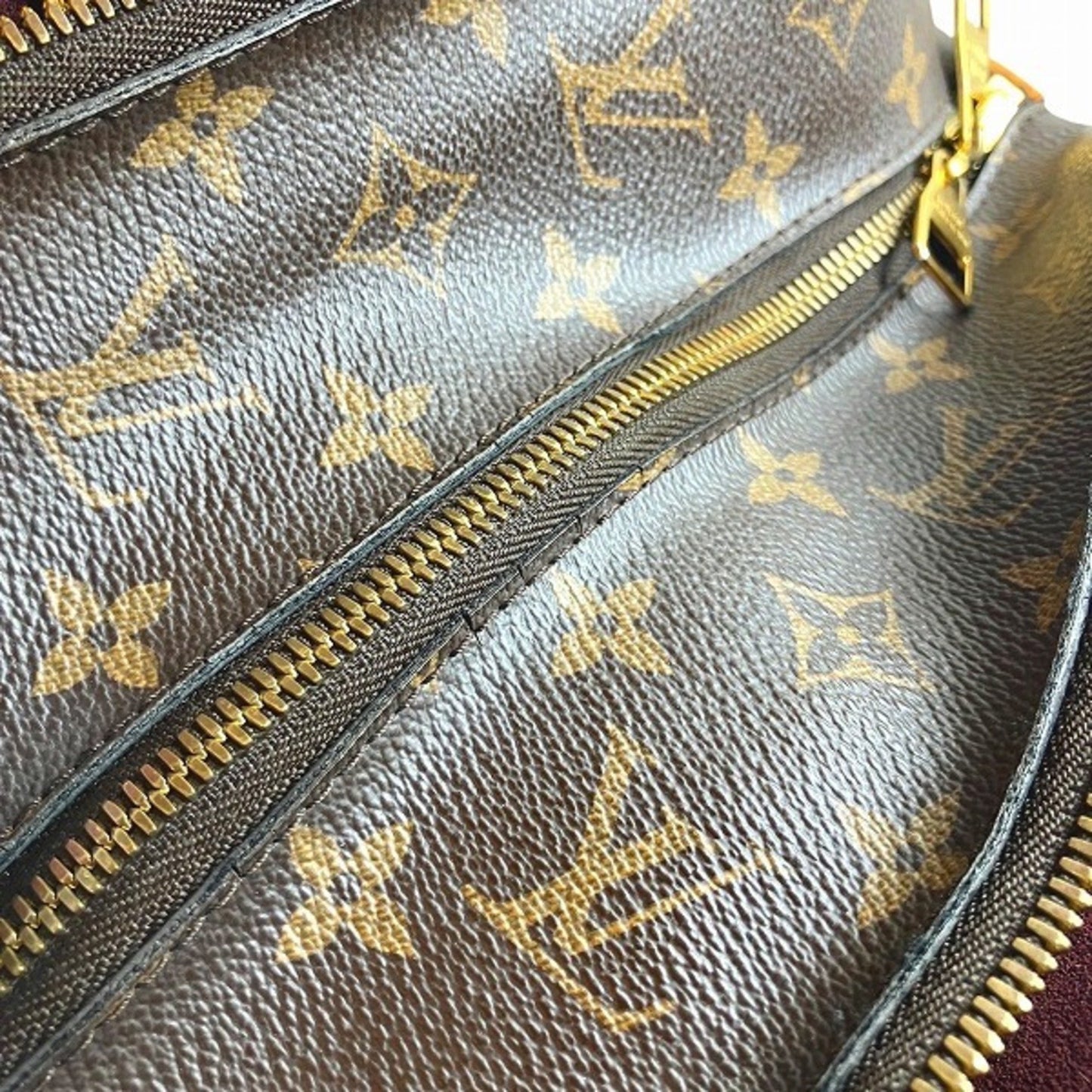 Louis Vuitton Brown Canvas Marais