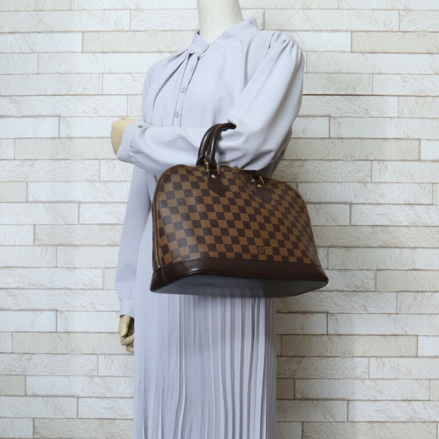 Louis Vuitton Brown Canvas Alma