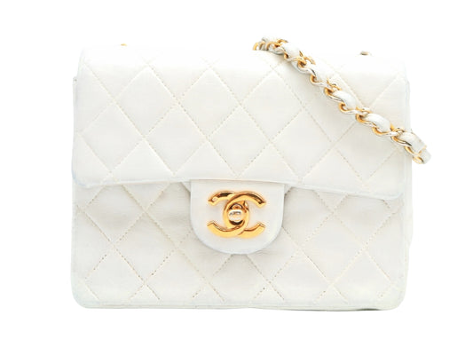 Chanel White Leather Timeless/classique
