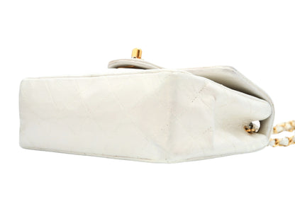 Chanel White Leather Timeless/classique