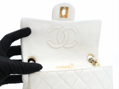 Chanel White Leather Timeless/classique